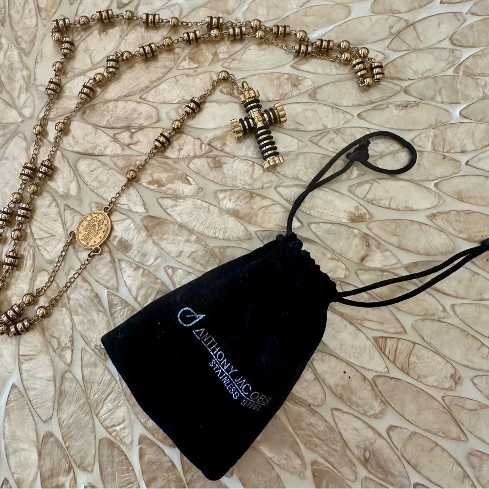 Anthony Jacobs Gold and Black Rosary Necklace New & Unworn